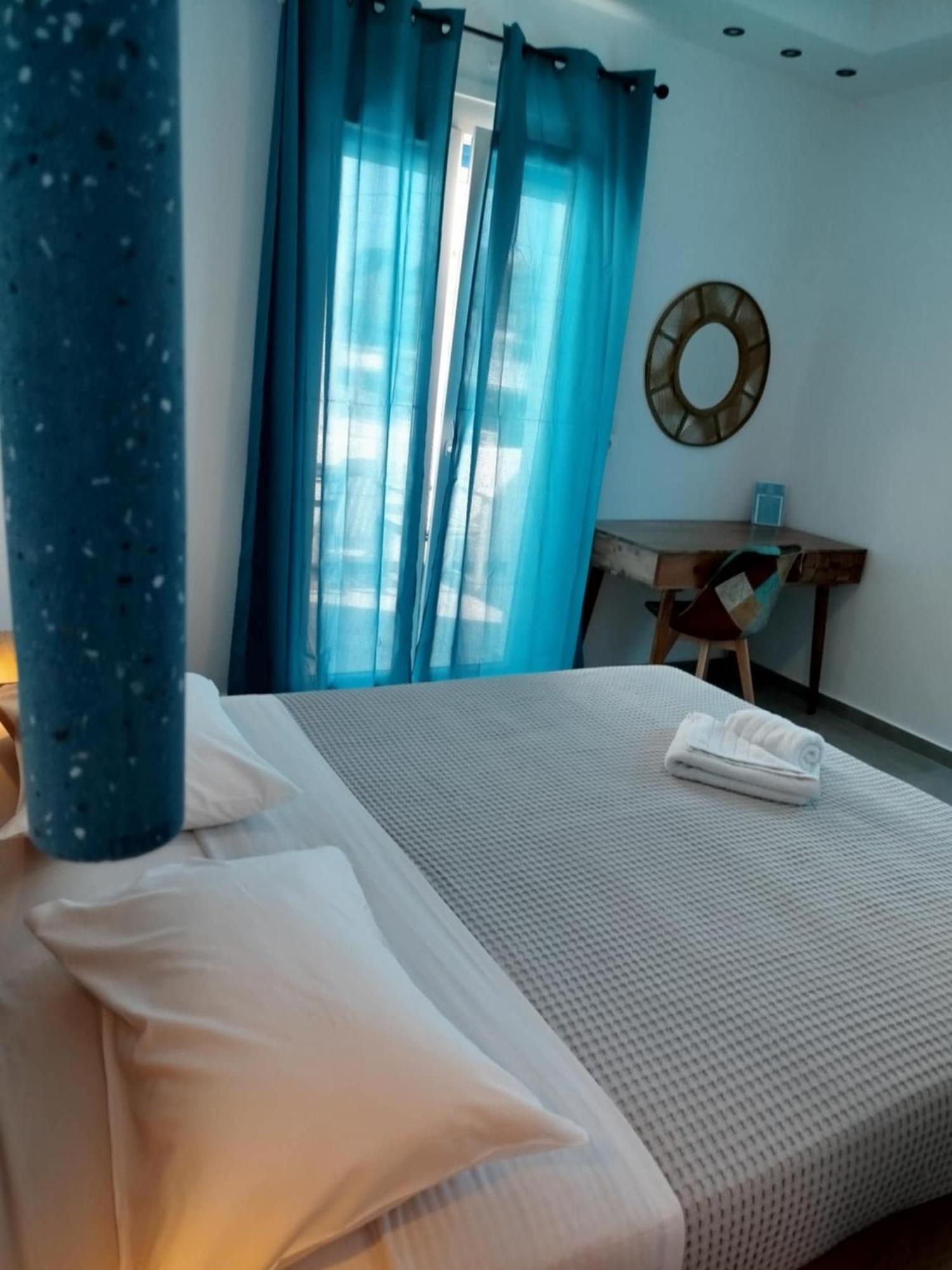Glaronisia Hotel Pollonia Luaran gambar
